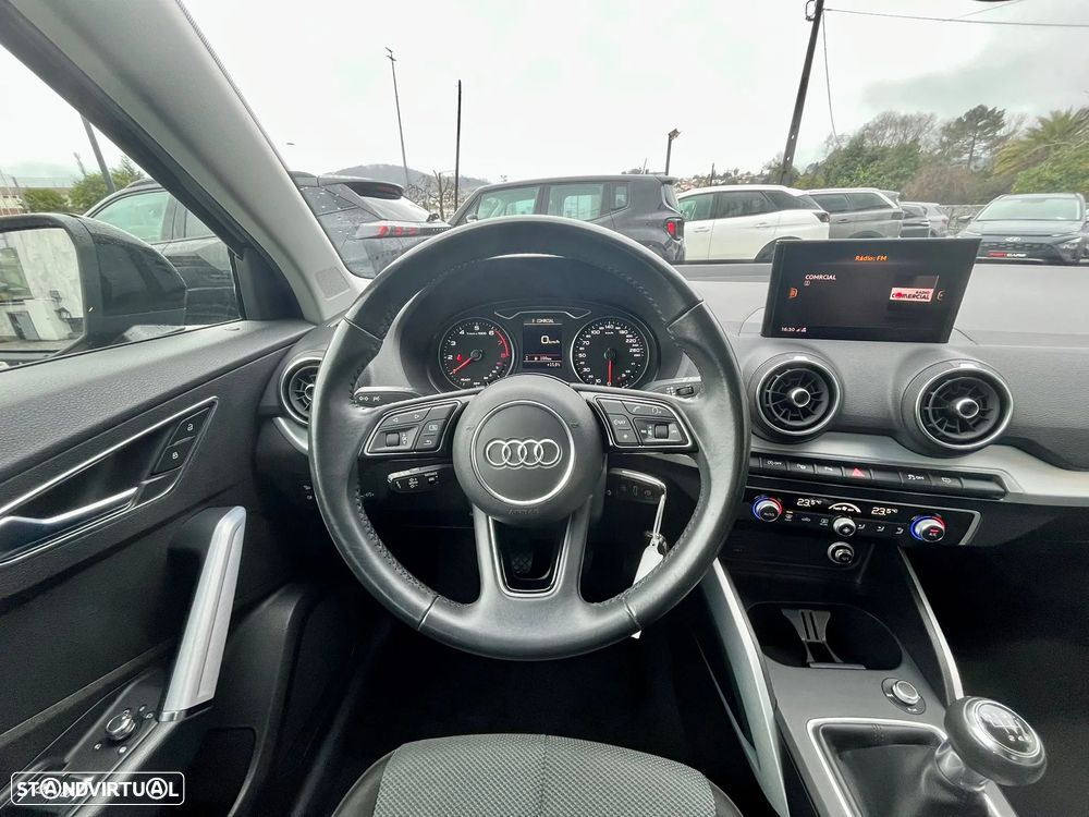 Audi Q2 30 TFSI Design - 17