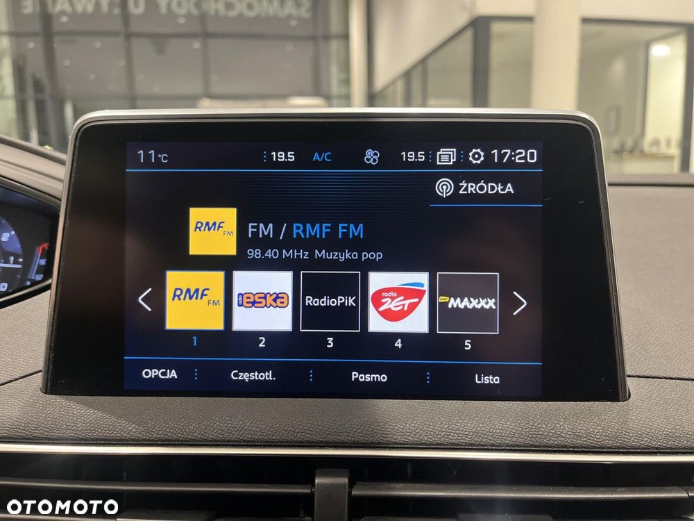 Peugeot 5008 1.6 PureTech Allure S&S EAT8 - 20