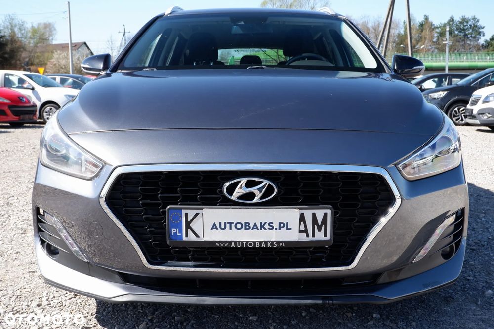 Hyundai i30 1.6 CRDI DCT Trend - 1