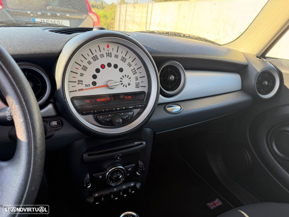 MINI 3 Portas - 10