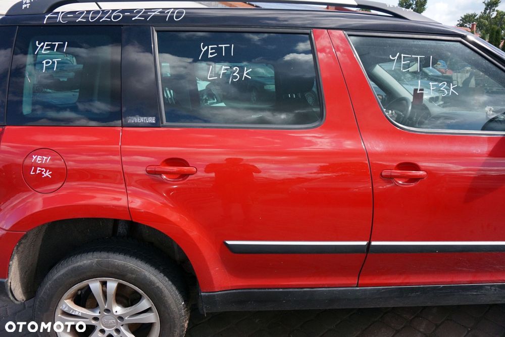 DRZWI TYLNE PRAWE YETI LIFT LF3K  CZERWONY SKODA 2012-2017 - 1