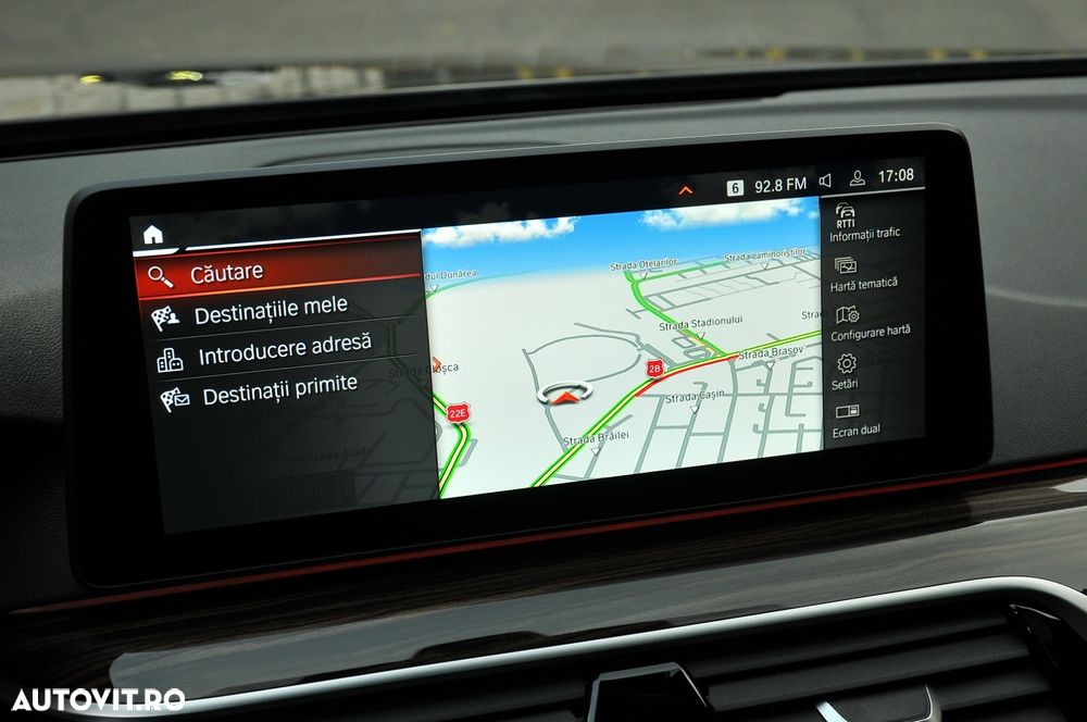 BMW Seria 5 530d xDrive AT MHEV - 16