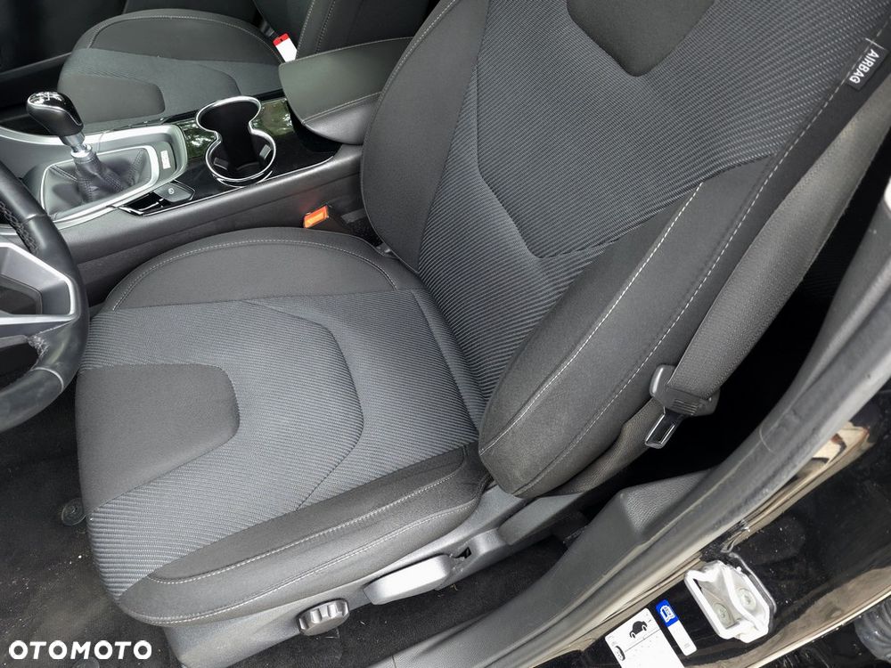 Ford Mondeo 2.0 TDCi Titanium - 11