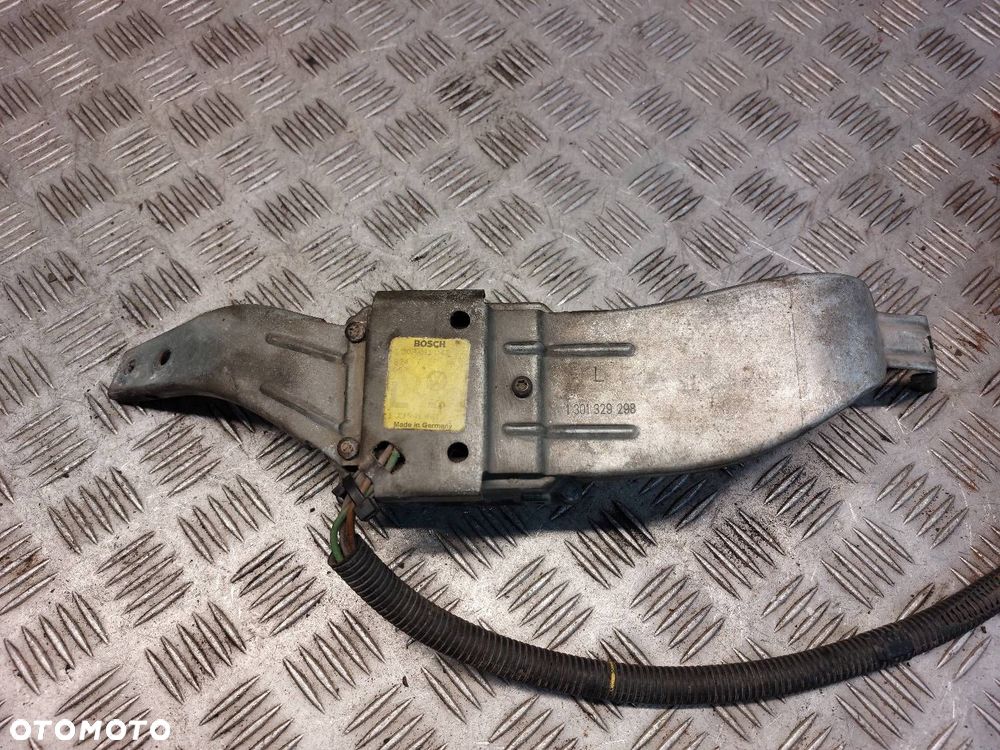 PRZETWORNICA PRĄDU VOLKSWAGEN BORA I 1301329298 - 1