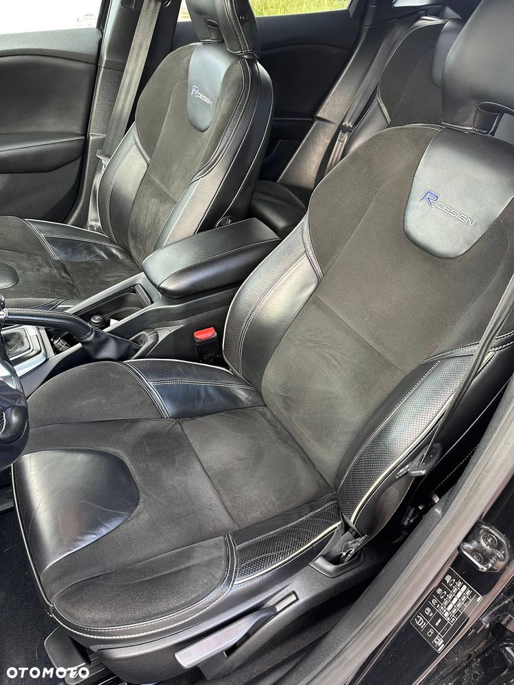 Volvo V40 T3 R Design - 12