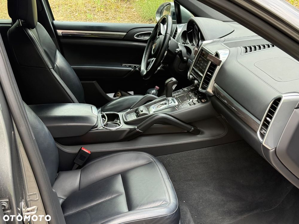 Porsche Cayenne S Tiptronic S - 14