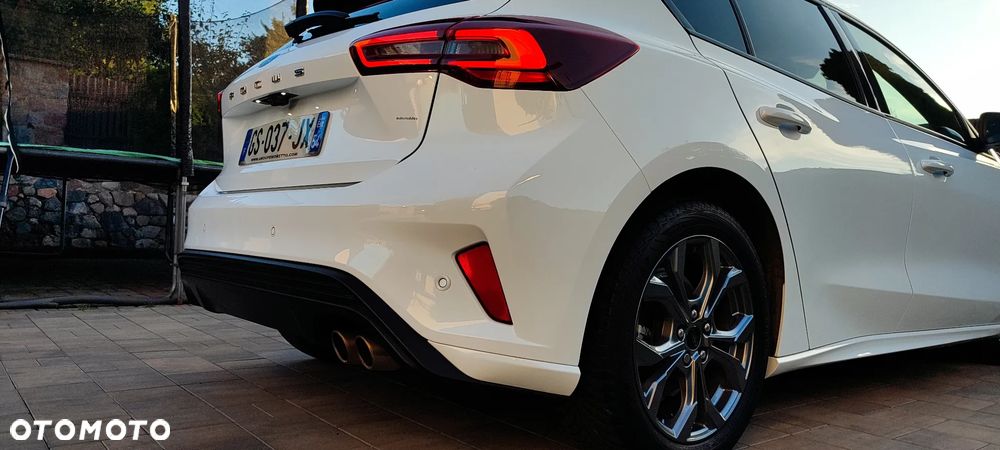 Ford Focus 1.0 EcoBoost Hybrid ST-LINE X - 7