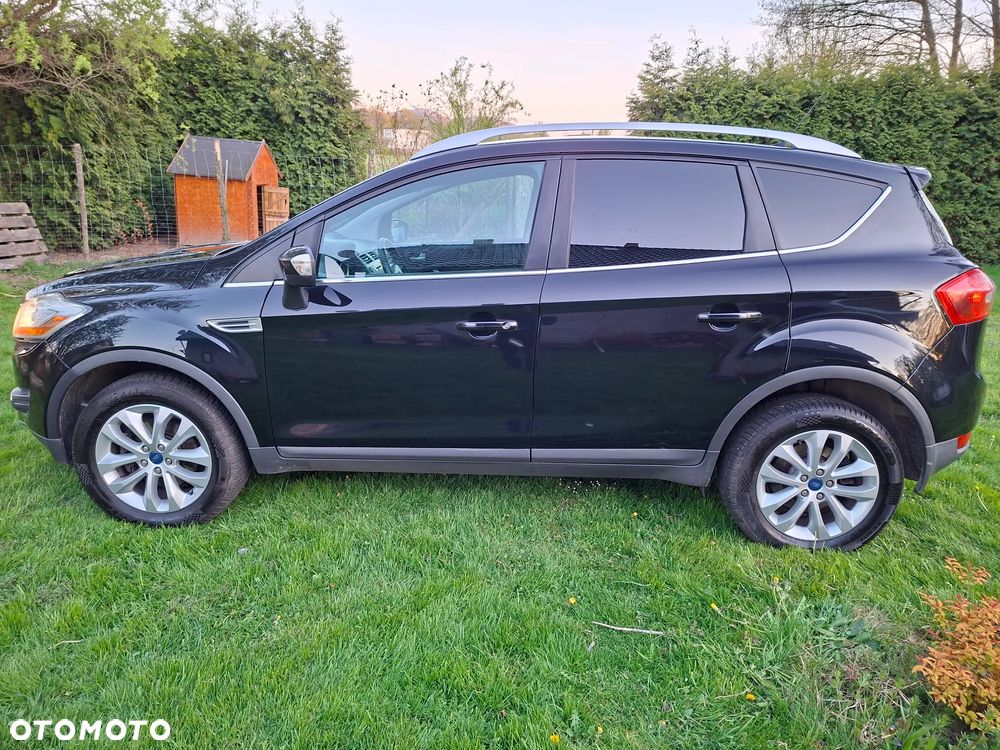 Ford Kuga 2.0 TDCi 4x4 Titanium - 12
