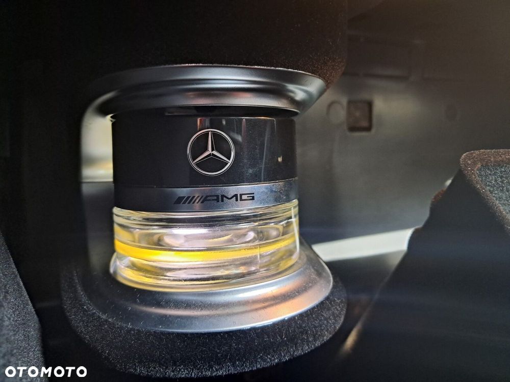 Mercedes-Benz GLE - 22