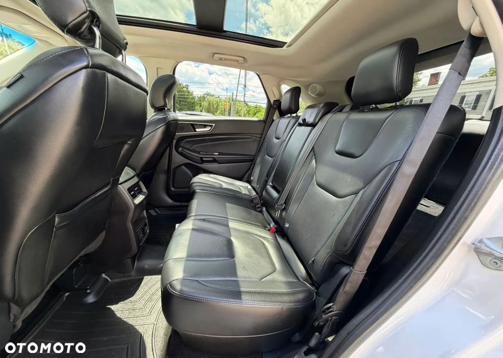 Ford Edge - 16