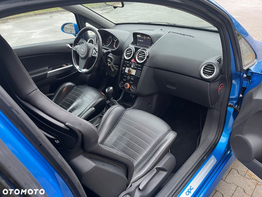 Opel Corsa 1.6T OPC - 5