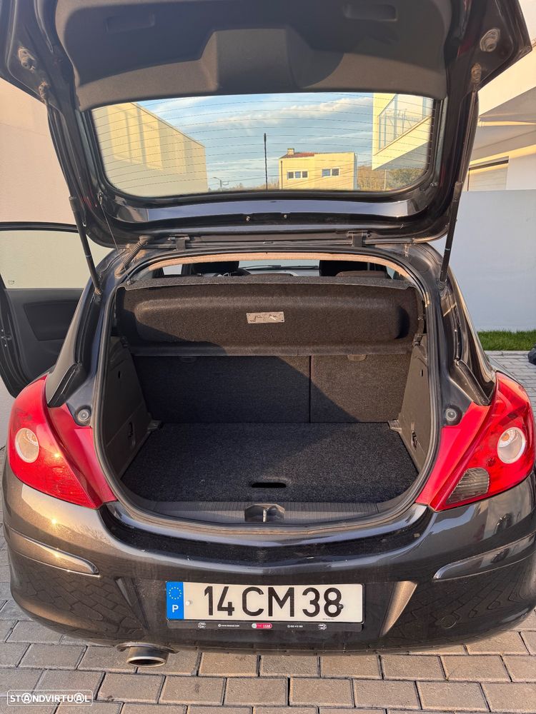 Opel Corsa 1.2 - 7