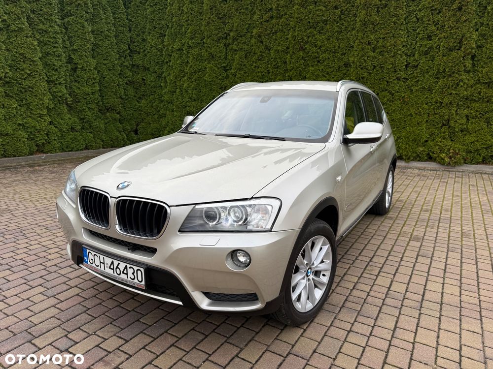 BMW X3 xDrive20i Advantage - 4