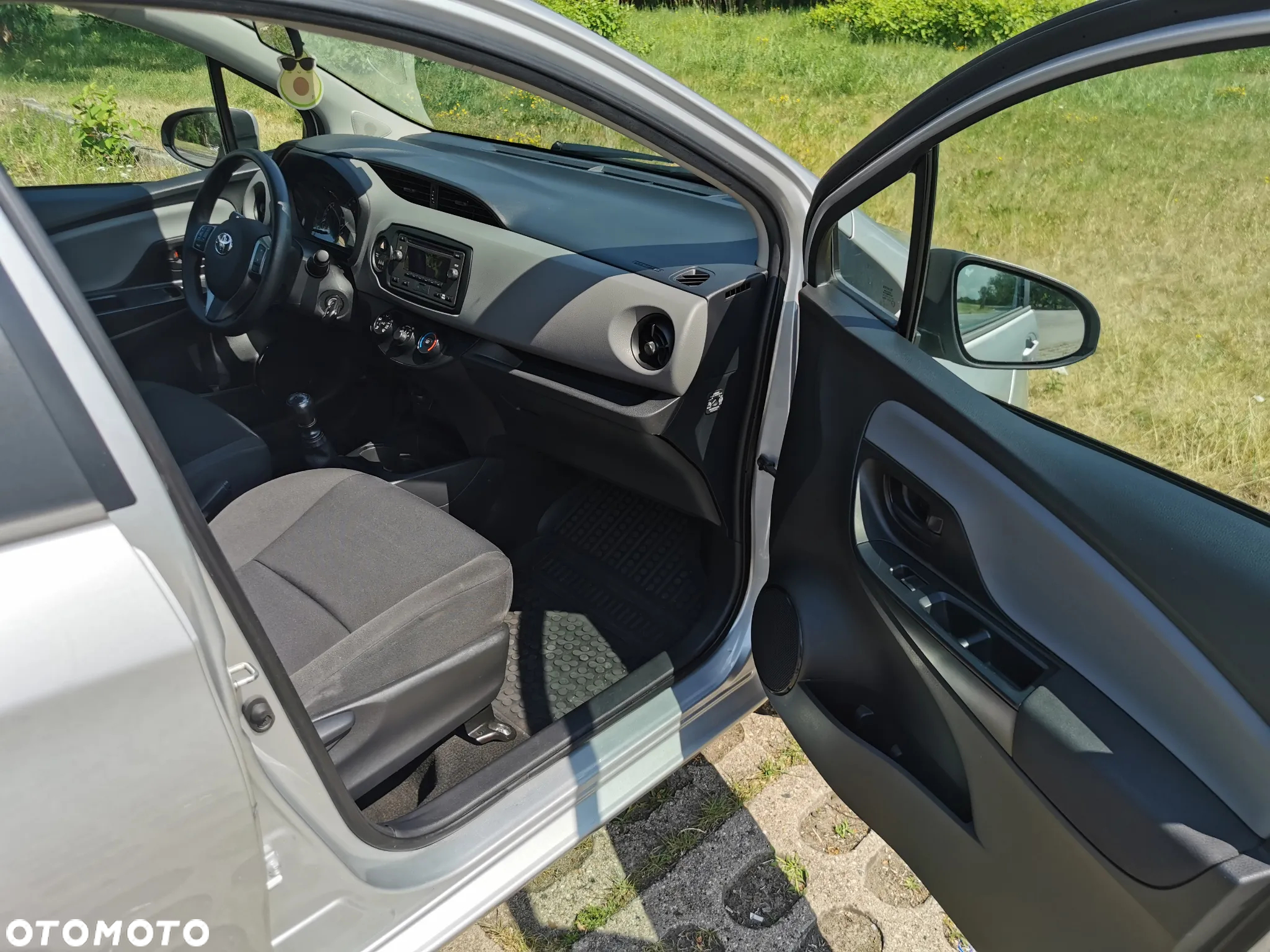 Toyota Yaris 1.5 Active - 22