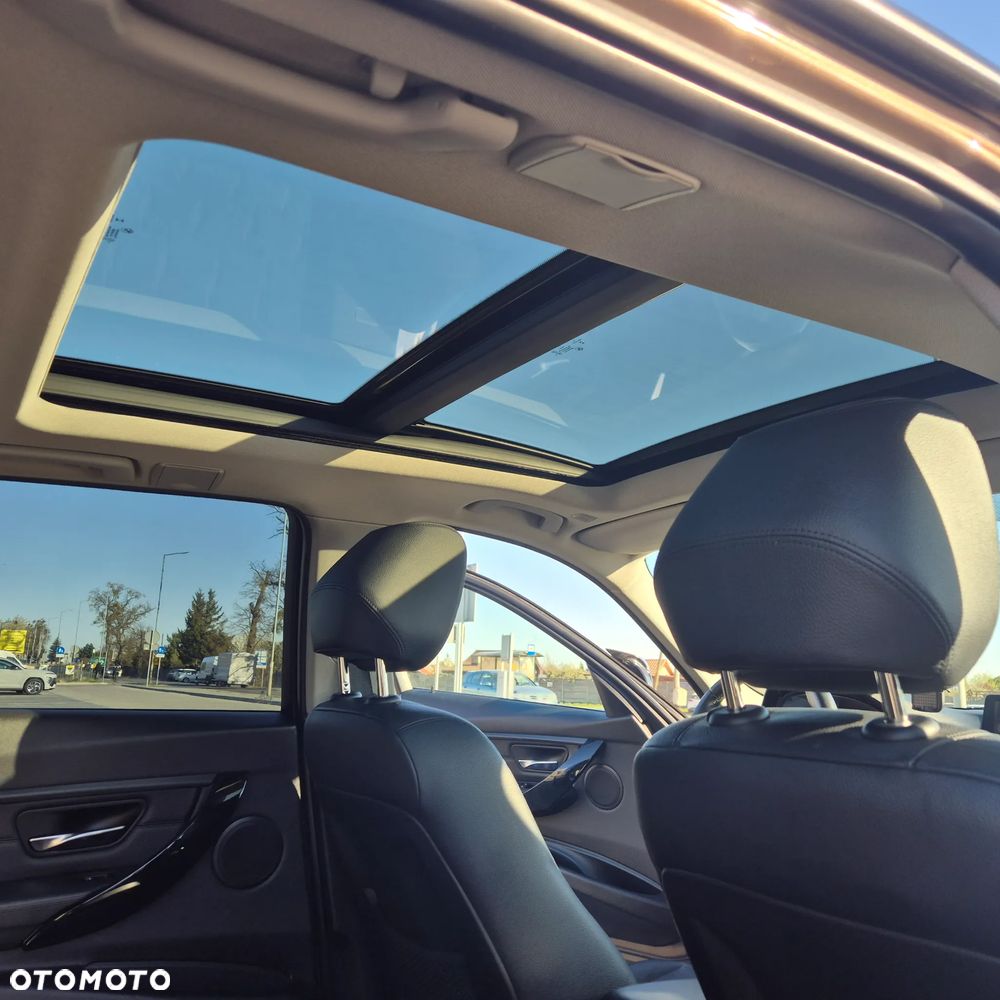 BMW Seria 3 320d xDrive - 19