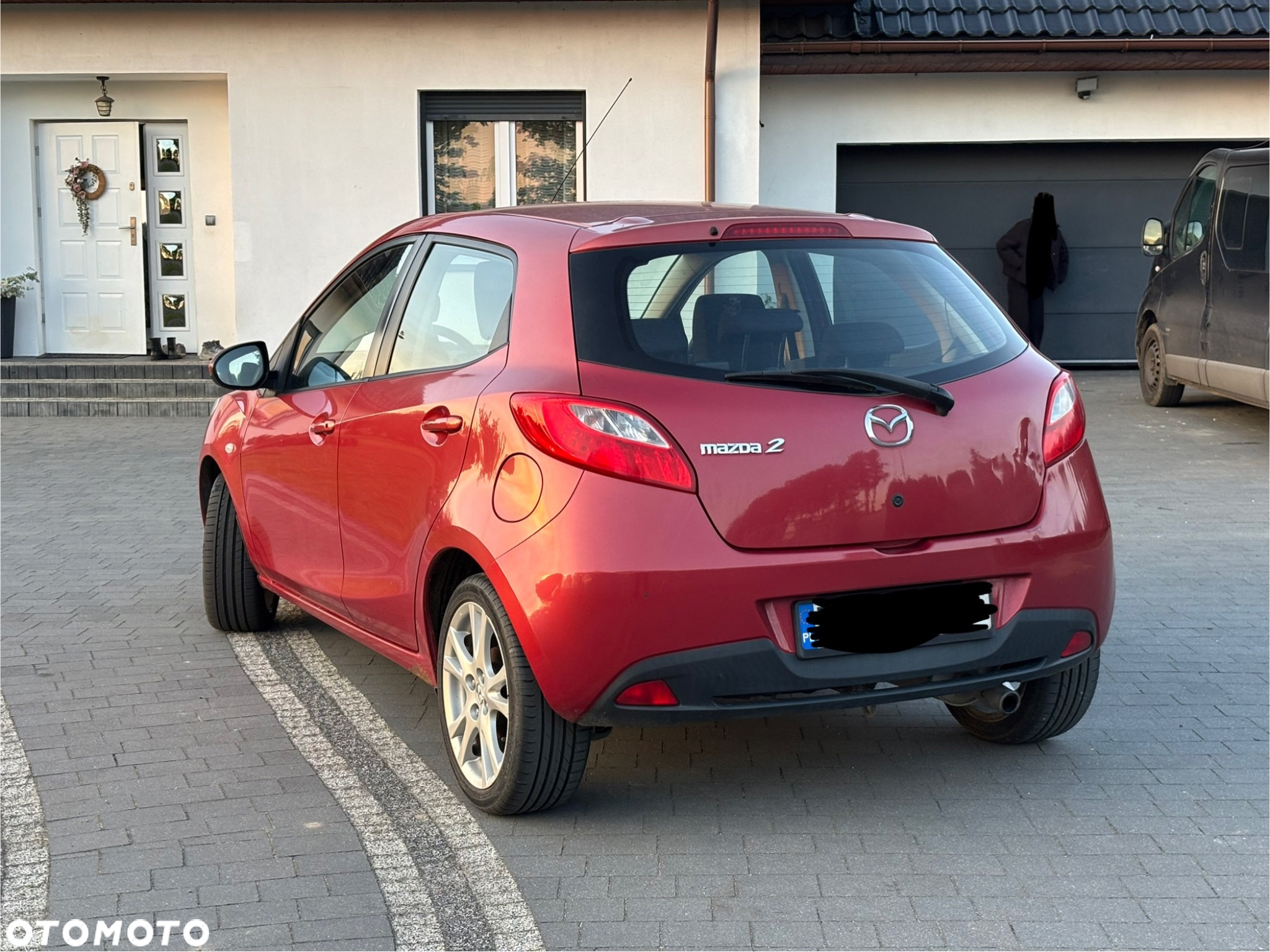 Mazda 2 - 3