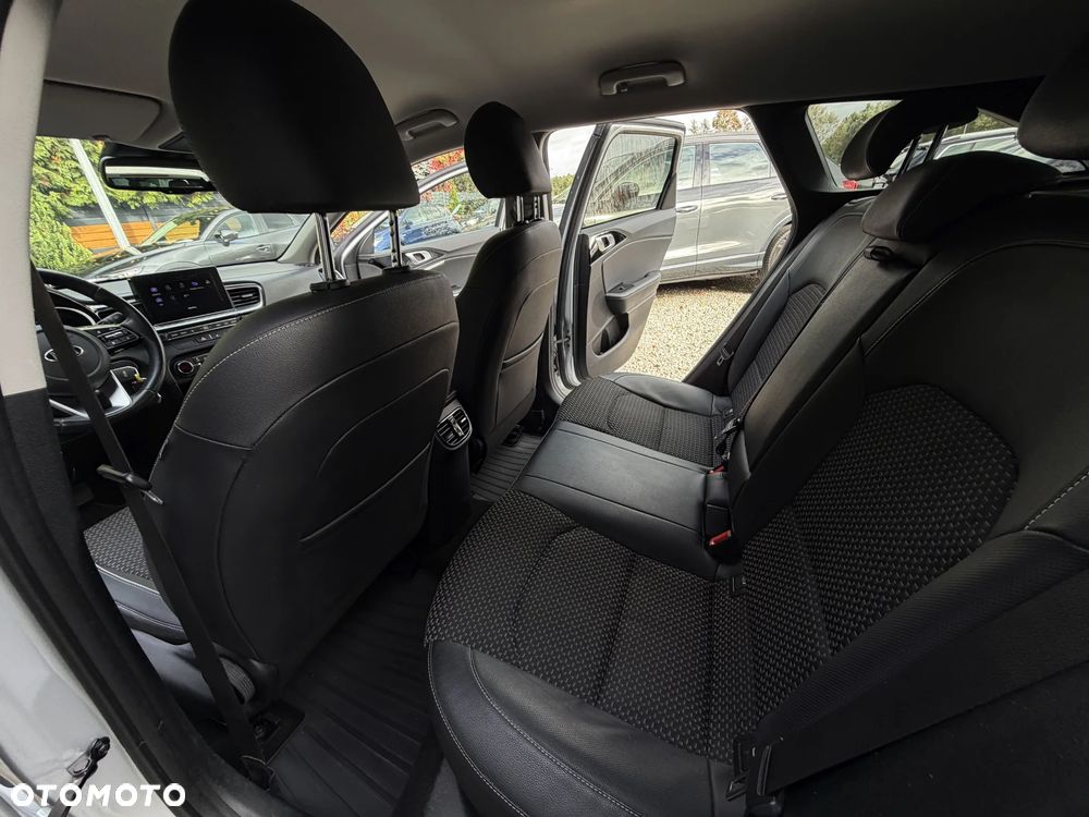 Kia Ceed - 20