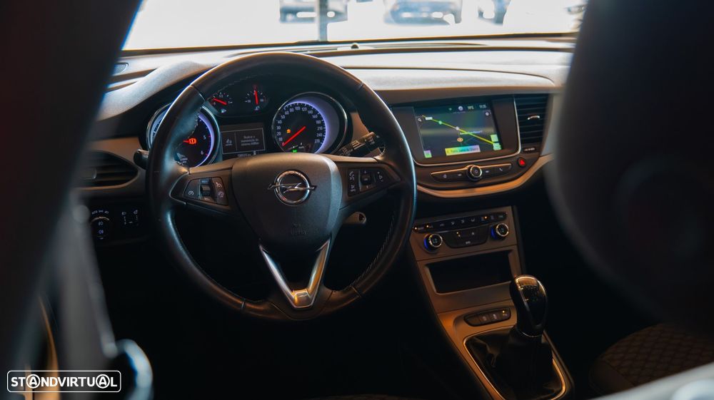 Opel Astra 1.6 CDTI Dynamic S/S - 19