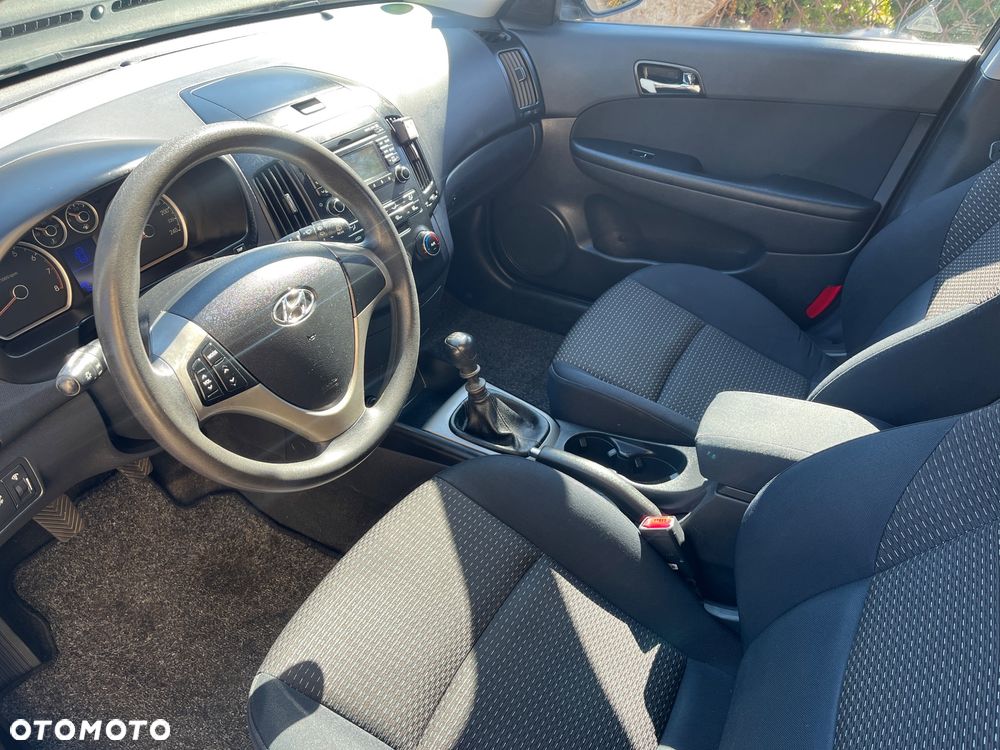 Hyundai i30 1.4 Edition Plus - 9