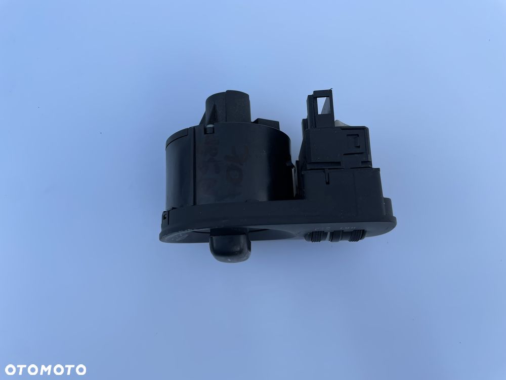 PRZEŁĄCZNIK ŚWIATEŁ AUDI A3 8P 8P1941531AH - 3