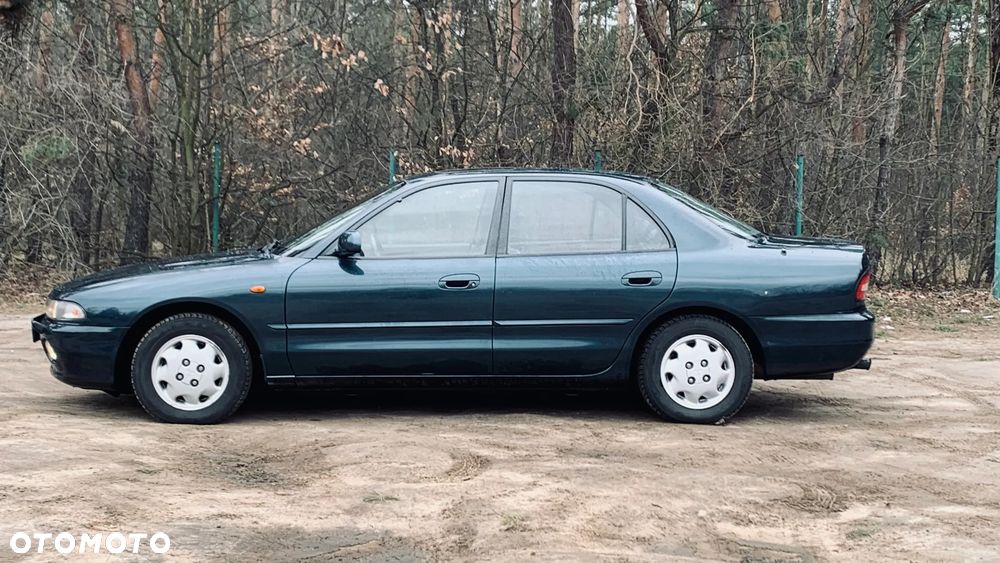 Mitsubishi Galant - 4
