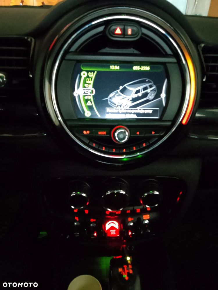 MINI Clubman - 13