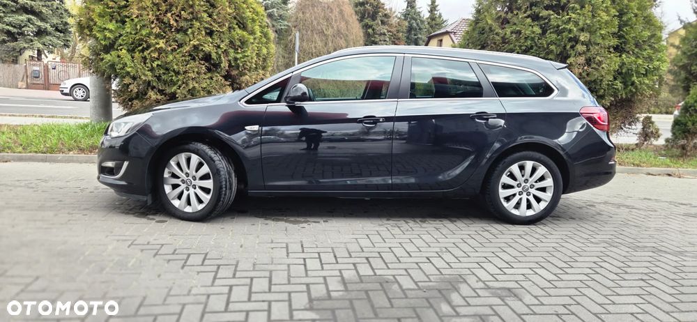 Opel Astra 1.7 CDTI DPF Exklusiv - 5