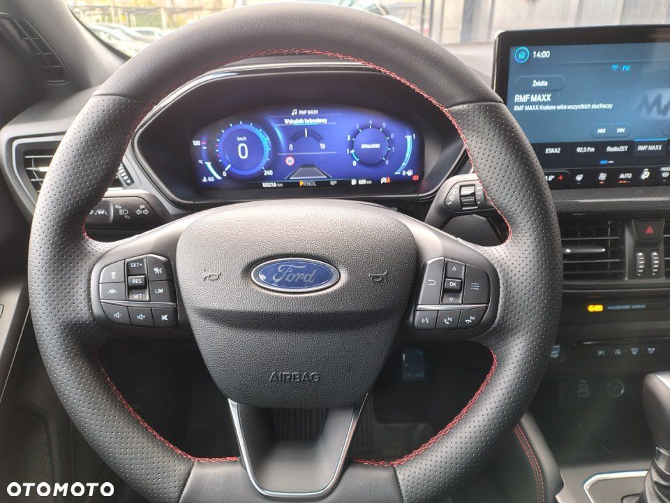 Ford Focus - 10