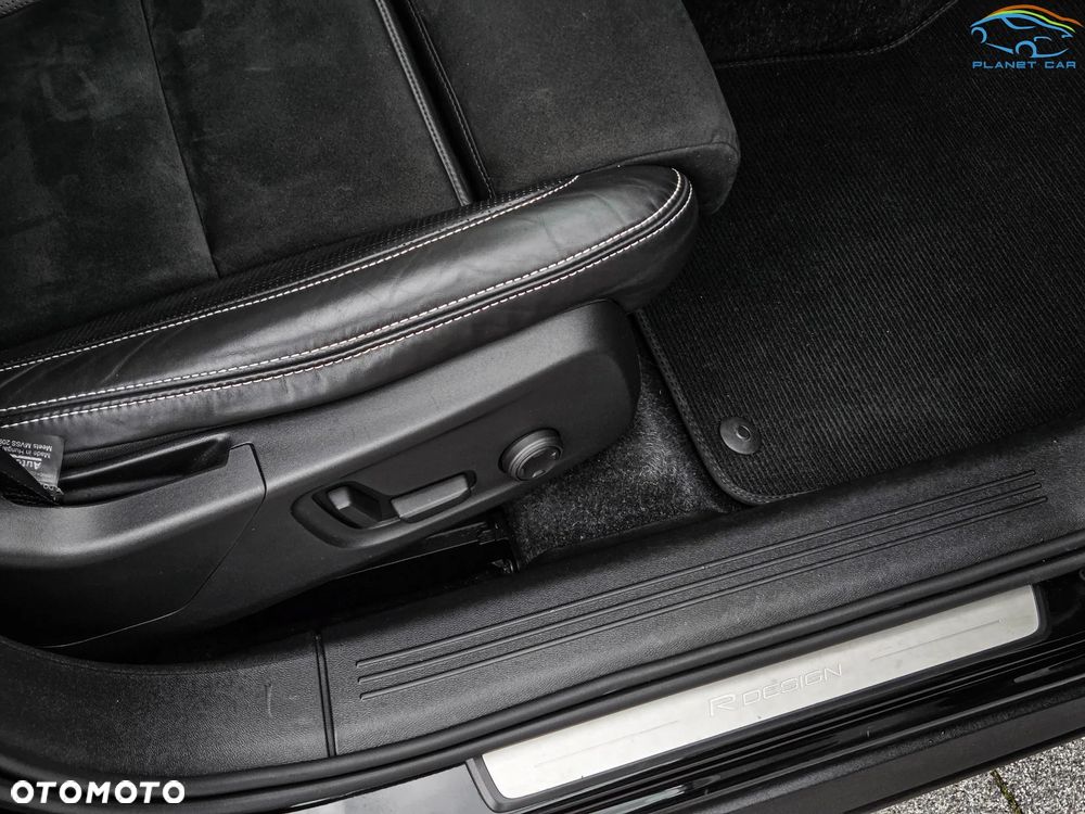 Volvo XC 40 B5 B AWD Geartronic RDesign - 20