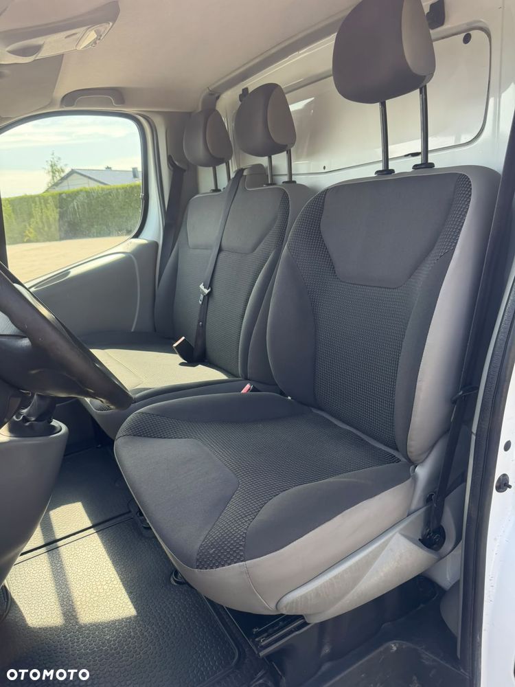 Opel Vivaro - 26