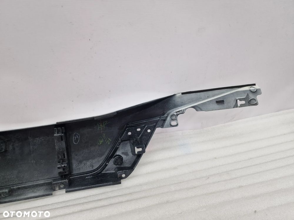 MITSUBISHI OUTLANDER III LIFT 14- BLENDA KLAPY TYLNEJ / BAGAŻNIKA , NR 5817A265-02 , NR AUKCJI GR292 - 10