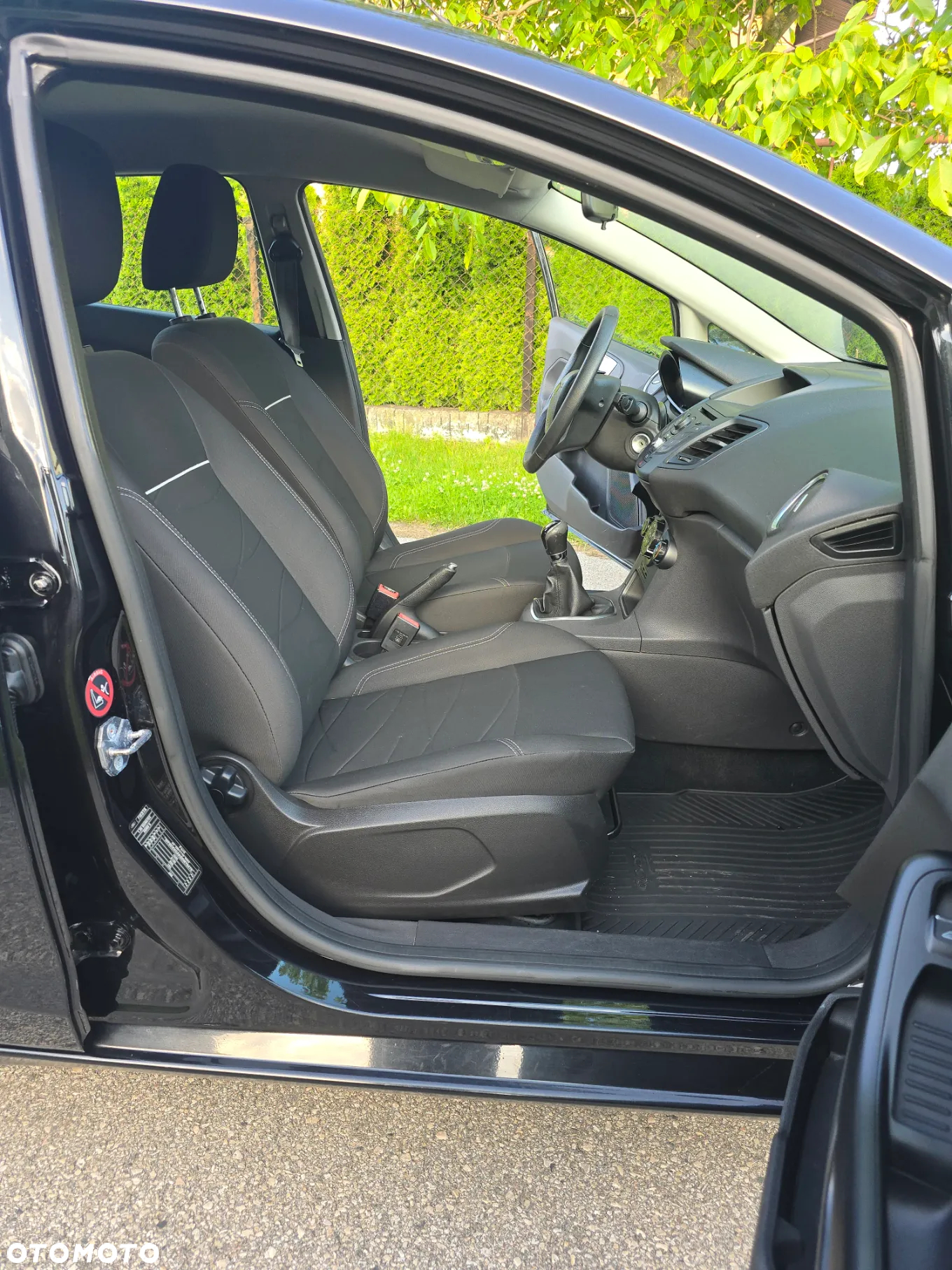 Ford Fiesta - 13