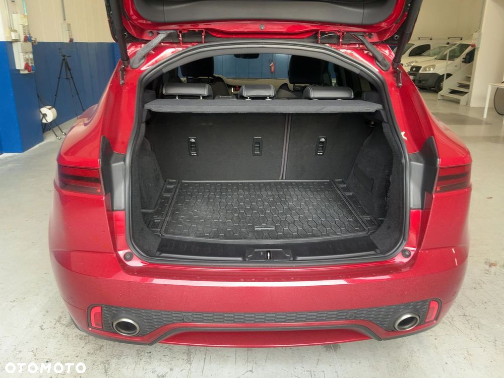 Jaguar E-Pace D180 AWD R-Dynamic HSE - 18