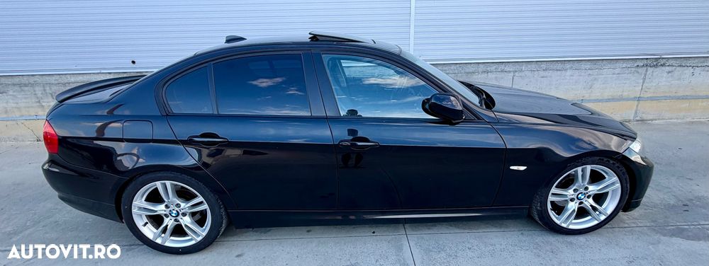 BMW Seria 3 320d DPF Aut. Edition Sport - 22
