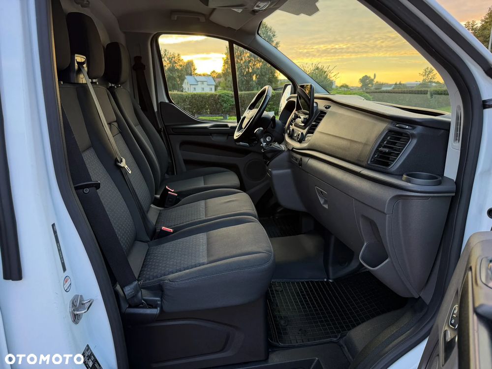 Ford Transit Custom 320 L2H1 - 27