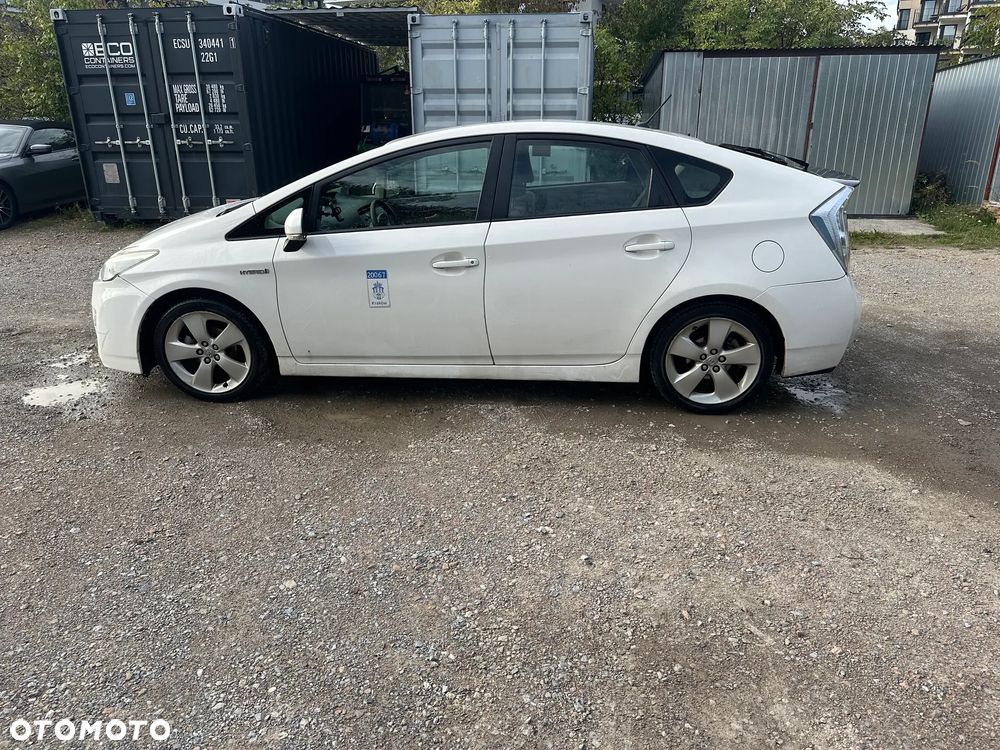 Toyota Prius 1.8 HSD Luna - 7