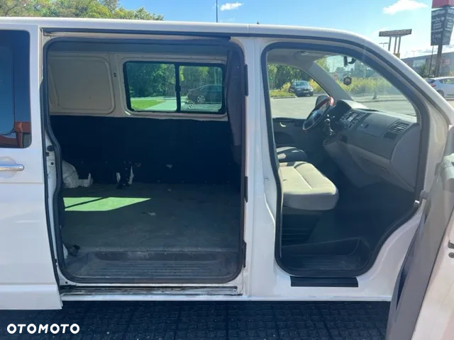 Volkswagen TRANSPORTER T5 - 11