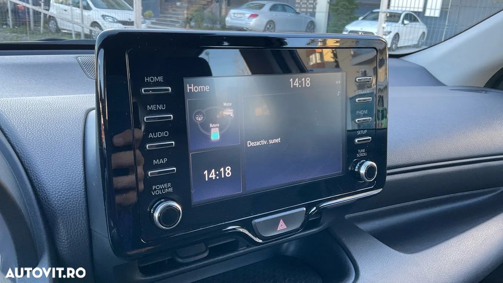 Toyota Yaris 1.5 VVT-i HSD Eco - 11