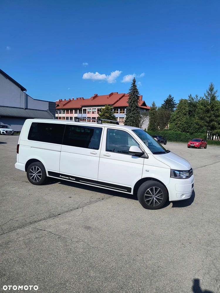 Volkswagen Multivan - 7