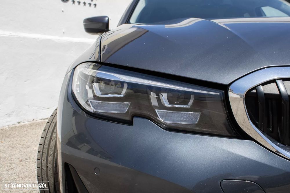 BMW 330 e Aut. Sport Line - 8