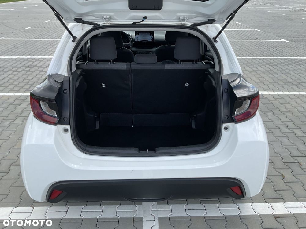 Toyota Yaris - 19