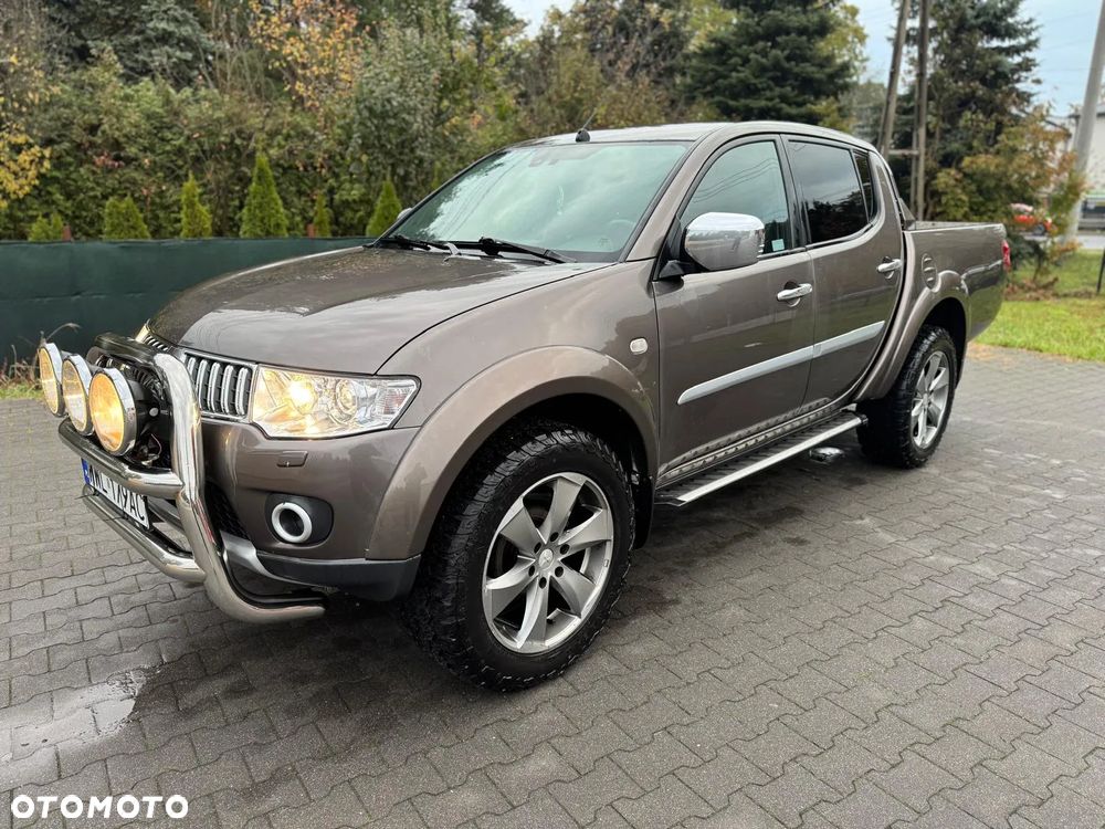 Mitsubishi L200 Pick Up 4x4 Autm DPF Instyle Double Cab - 1