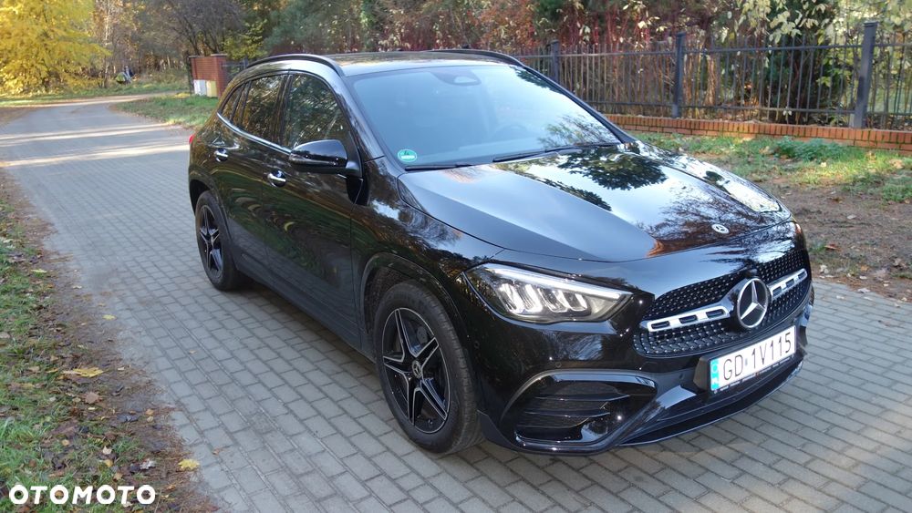 Mercedes-Benz GLA 200 d 4-Matic AMG Line 8G-DCT - 3