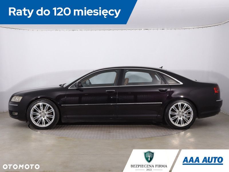 Audi A8 - 4