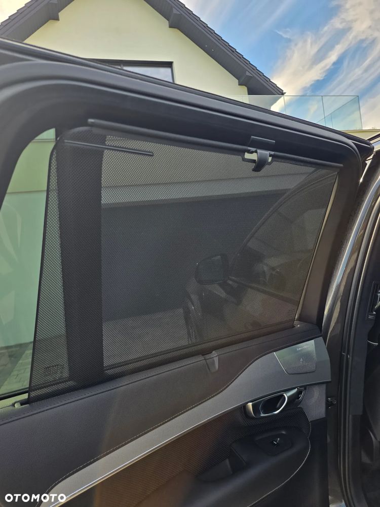 Volvo XC 90 - 28