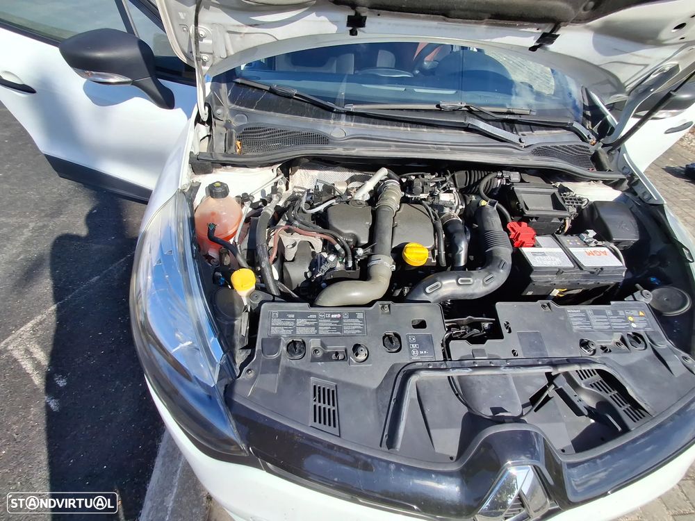 Renault Clio 1.5 dCi Confort - 11