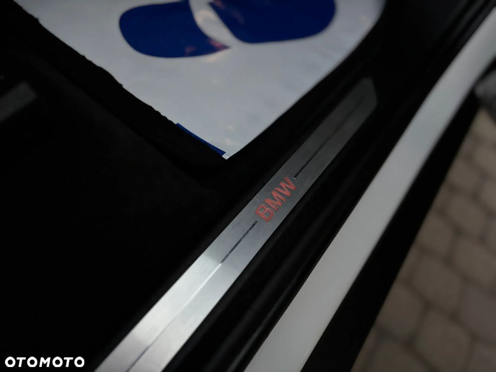 BMW X5 xDrive25d xLine - 11