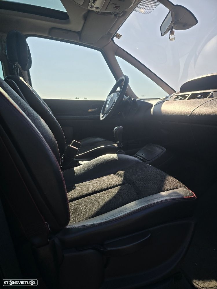 Renault Espace 2.0 dCi FAmily 7L - 6
