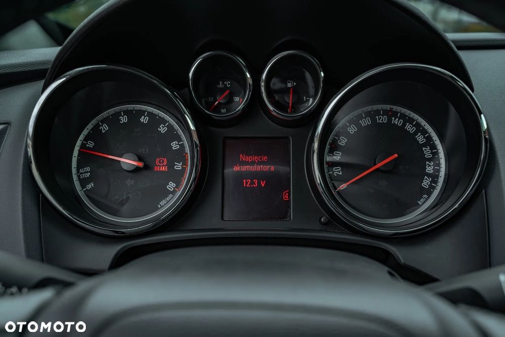 Opel Astra - 22