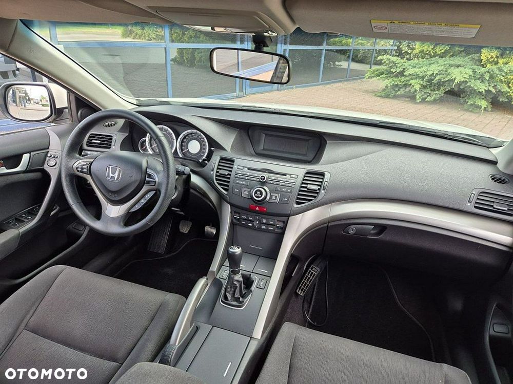 Honda Accord - 9